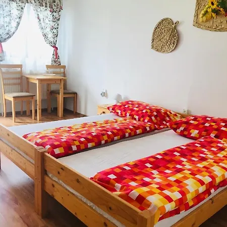 Aranylo Vendeghaz Гостевой дом 3*