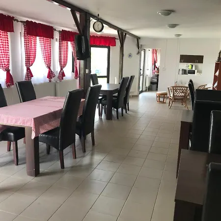 بيت ضيافة Aranylo Vendeghaz