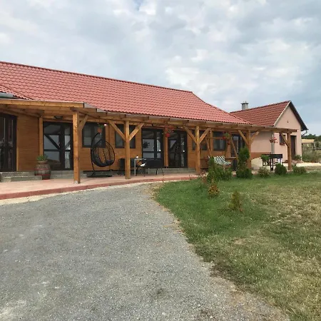 Vendégház Aranyló *