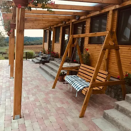 Aranyló Vendégház *